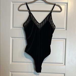 🖤 Topshop Black Velvet/ Netted Fitted Bodysuit